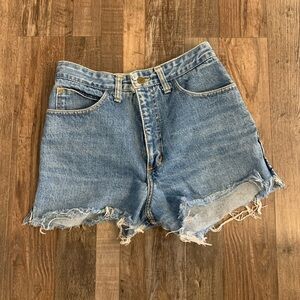 Guess Shorts Size 31
